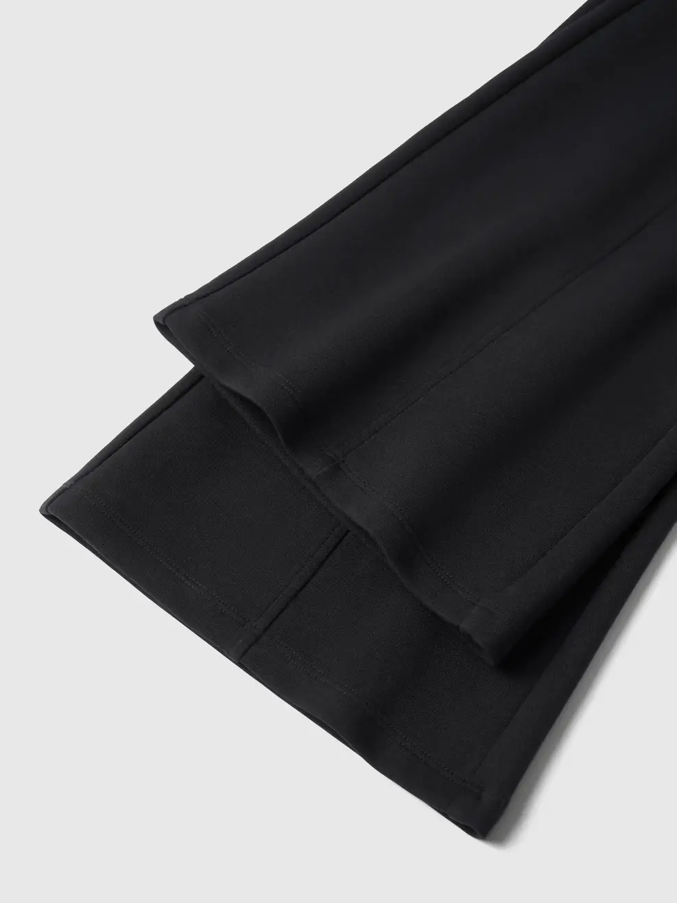 Quần Nỉ Nữ Ống Loe - ĐEN 002 - S