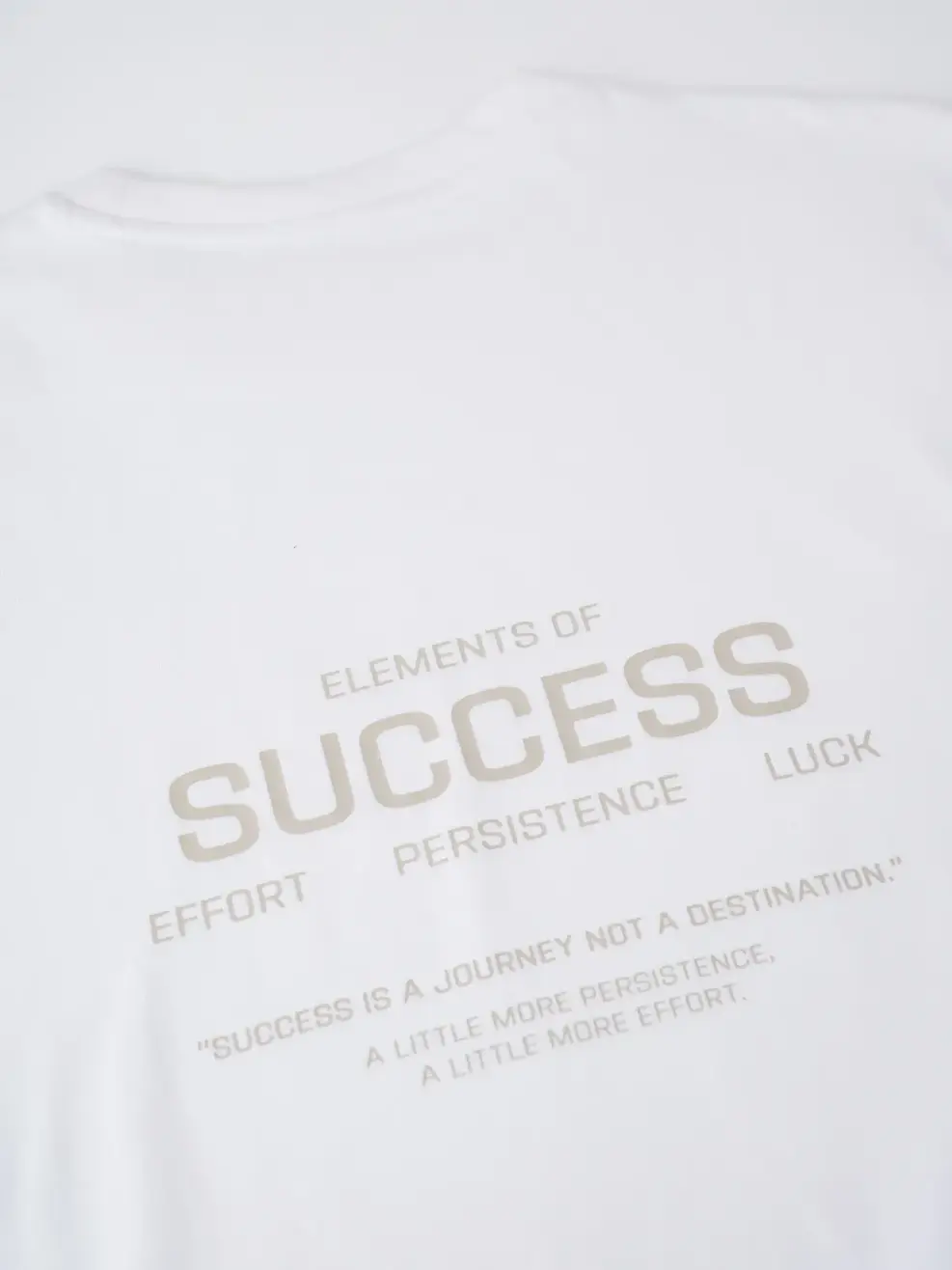 Áo Phông Nam Relax In Chữ - Trắng 001 - M