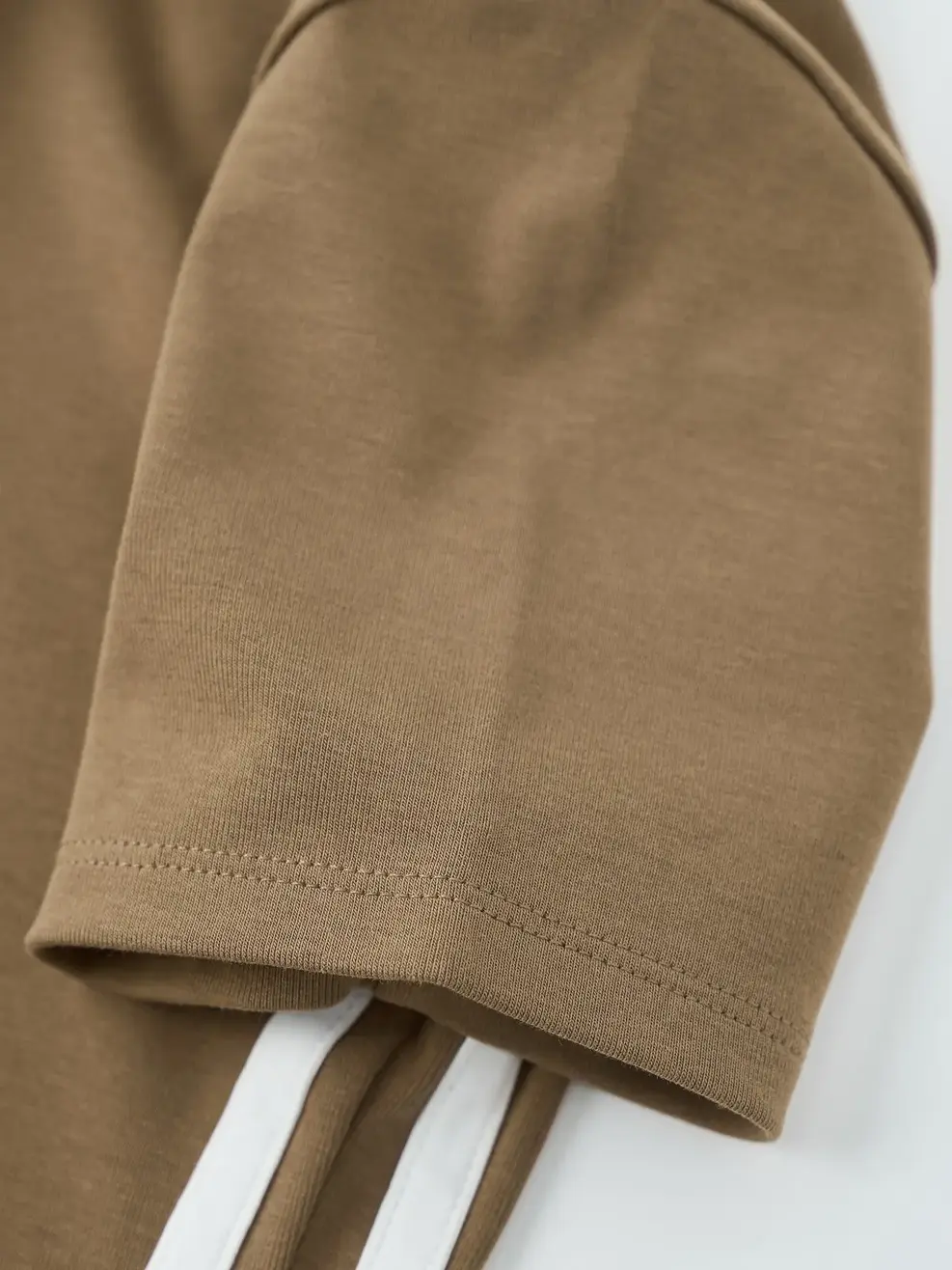 Áo Phông In Chữ - OLIVE 016 - S