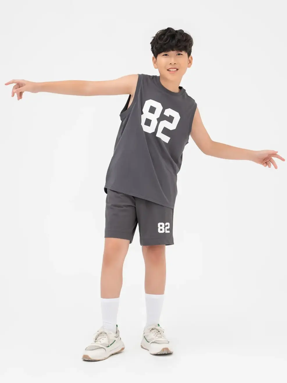 Đồ Bộ Kid Lớn Ba Lỗ In 82 - Ghi Đậm - 12