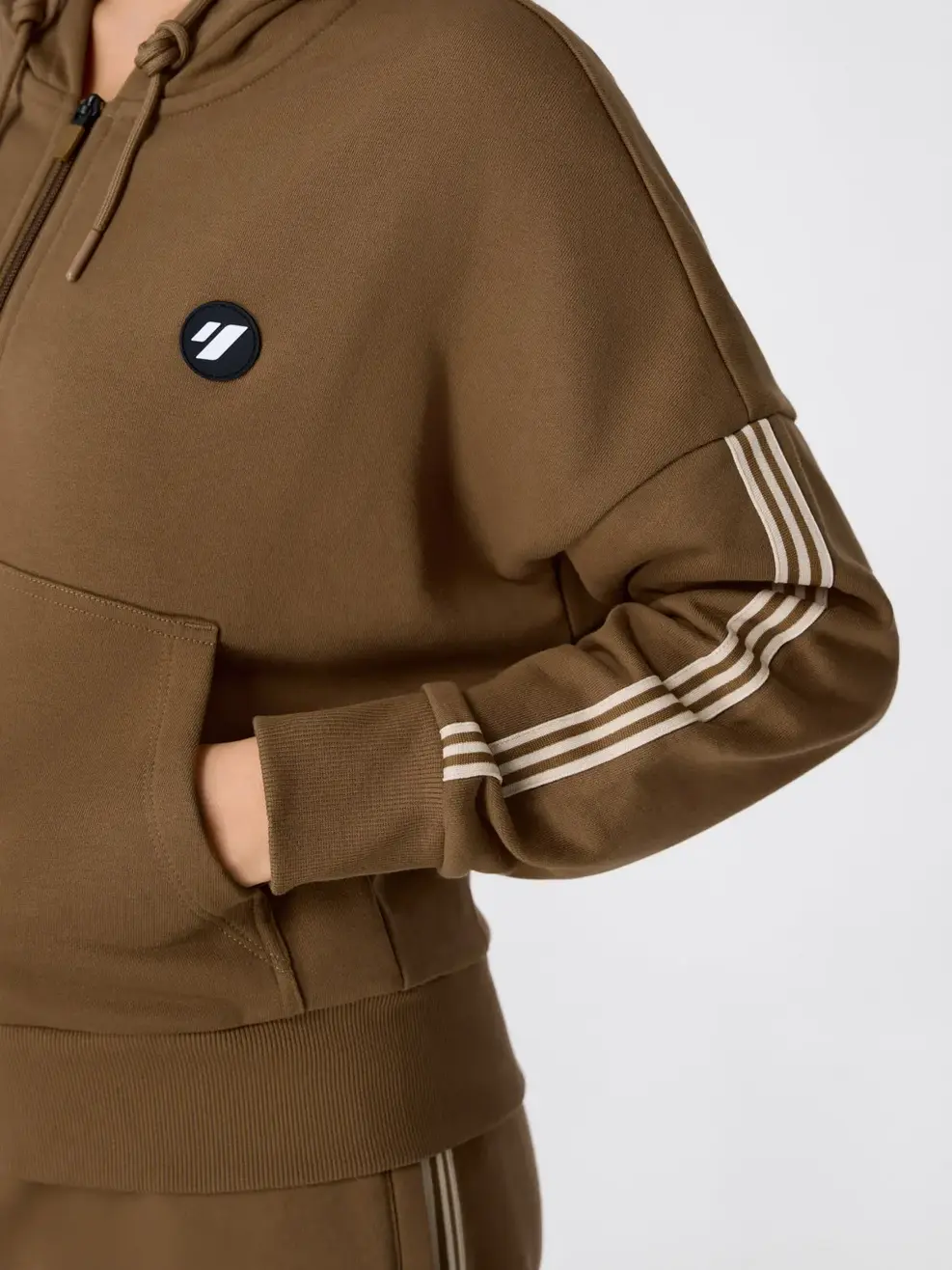 Bộ Đồ Phối Dây Dệt Năng Động - NÂU 104 - S