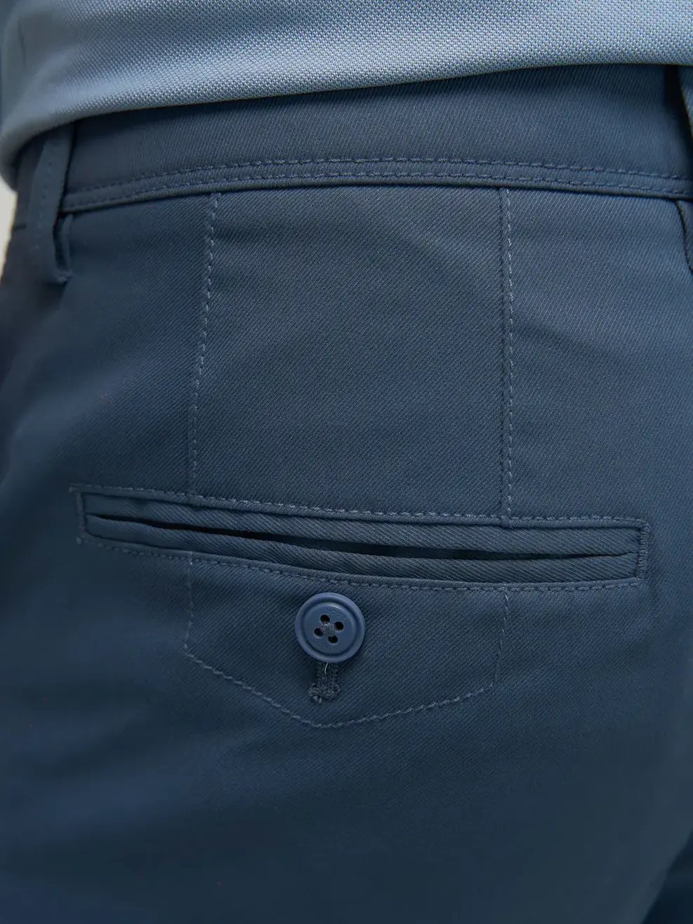 Quần Shorts Nam Kaki Diễu Túi Hậu (QSM5057) - Xanh Ngọc 068 - 30