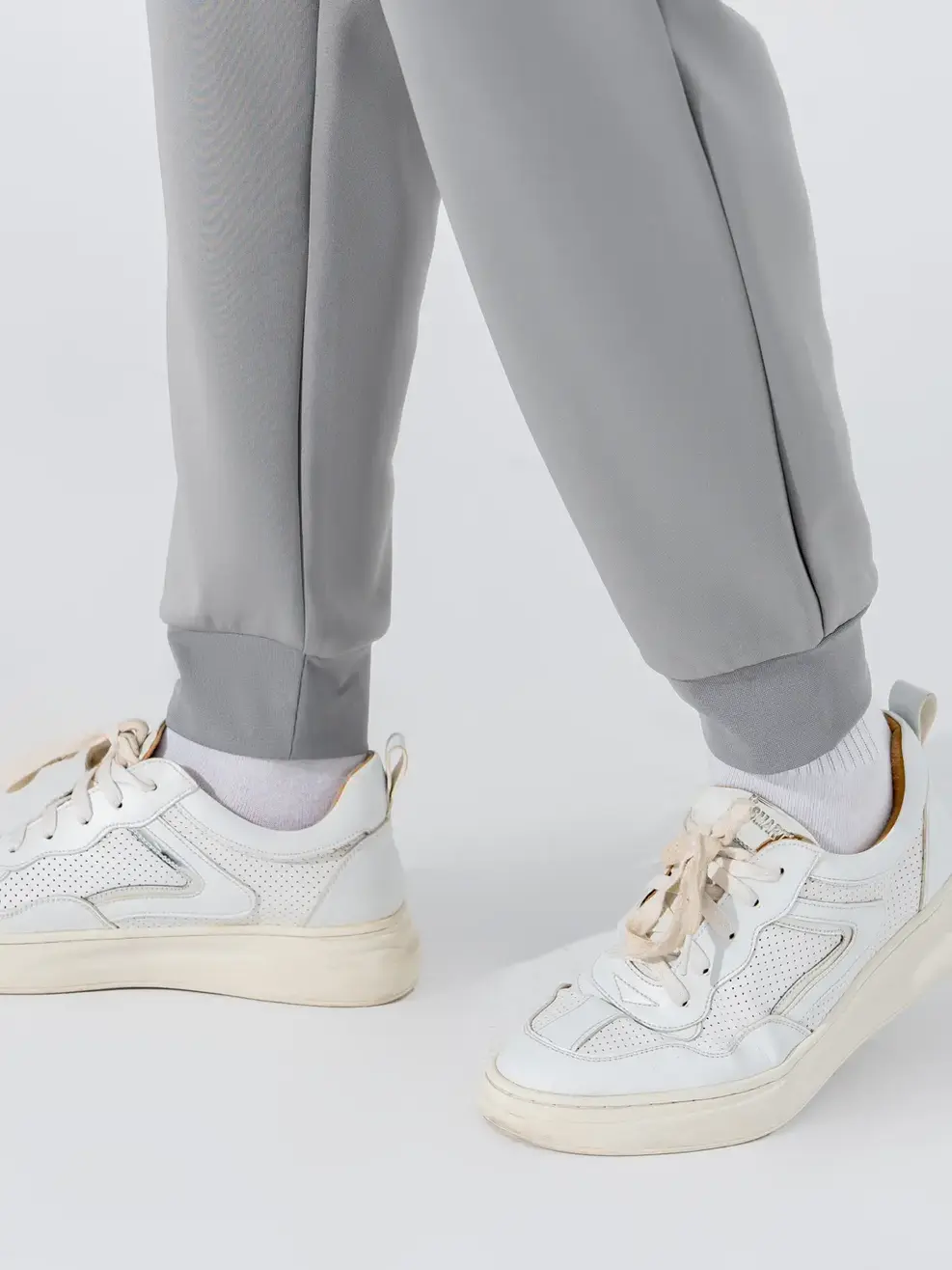 Bô đông nam thể thao in chữ Caution - Ghi Sáng - M