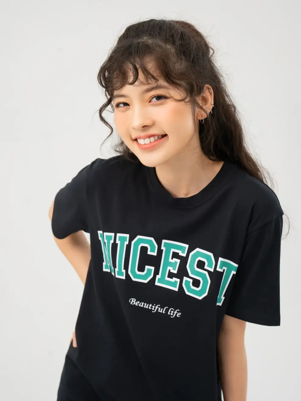 T-shirt Nữ In Nicest Bột Ngô - ĐEN 1 - S