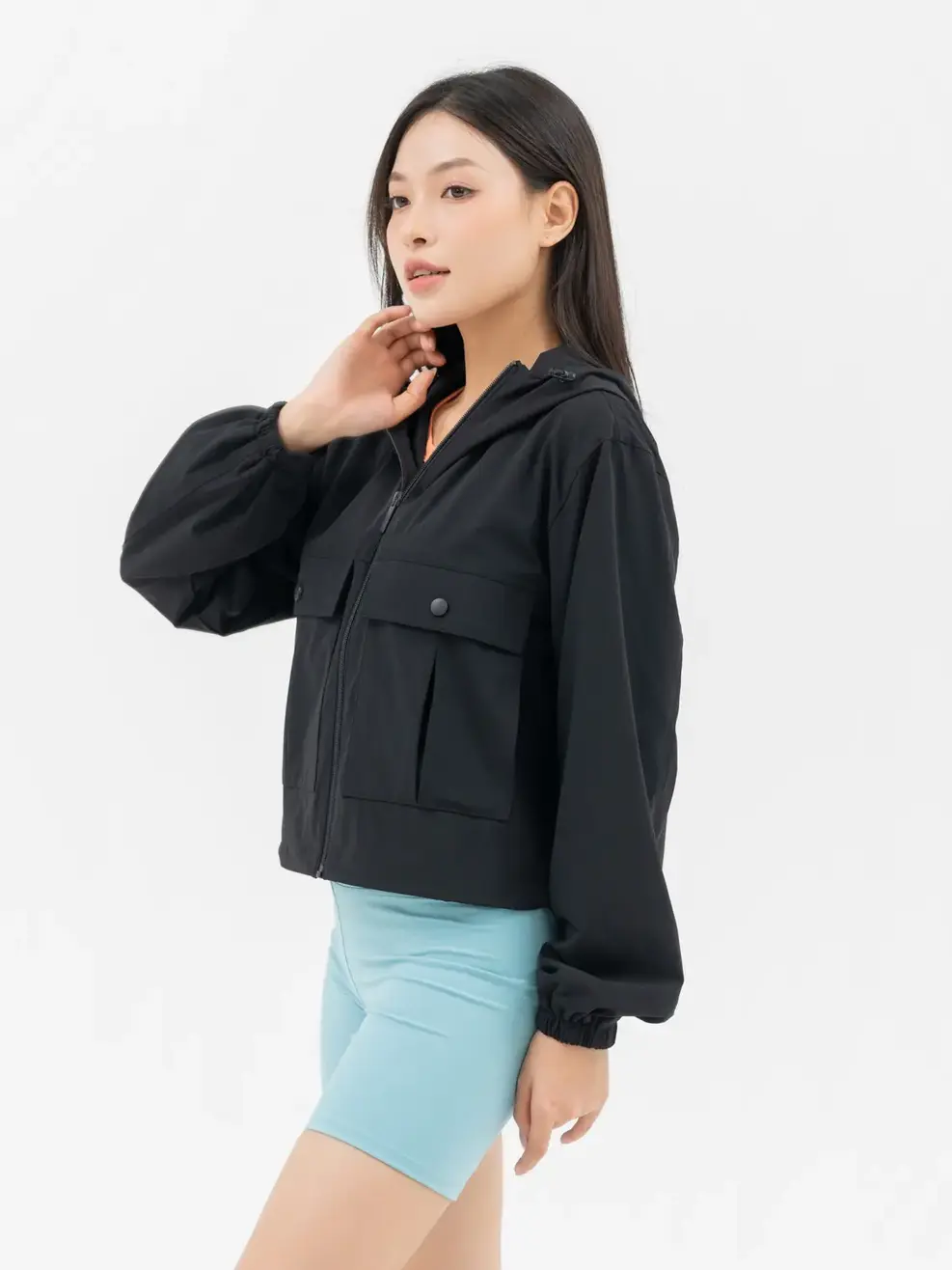 Áo Khoác Thể Thao Nữ Túi Hộp  - Đen - S