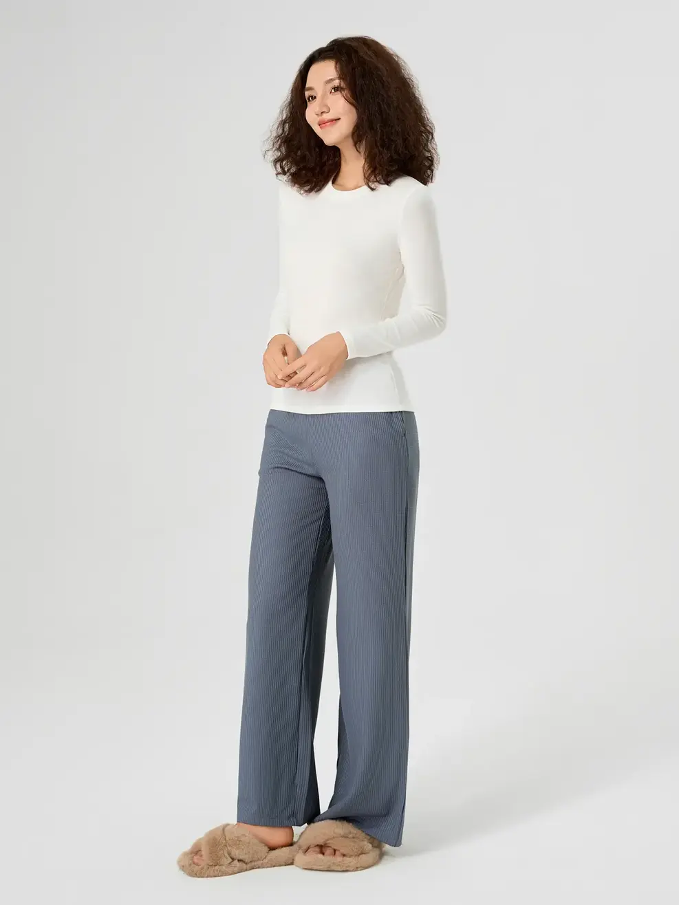 Quần Nỉ Nữ Dáng Suông - Ghi Đậm - S