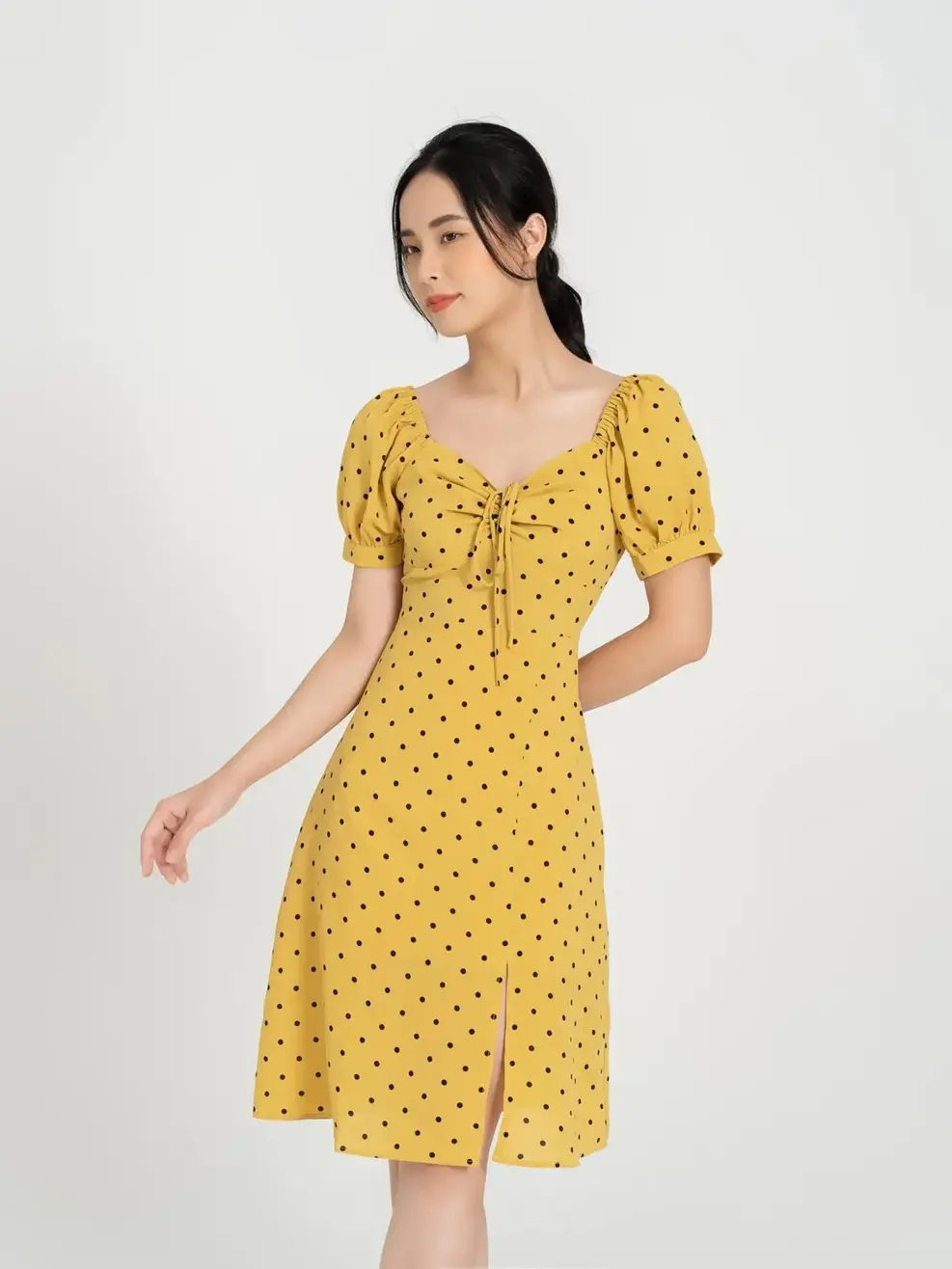 Váy nữ voan chấm bi - Vàng. - S