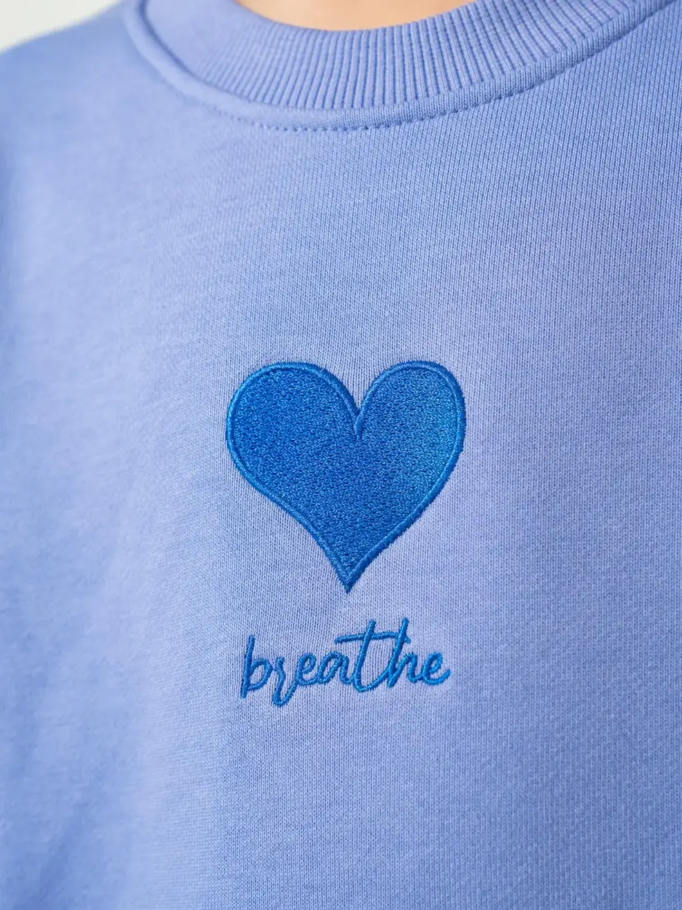 Áo nỉ trẻ em thêu trái tim - Tím - 2