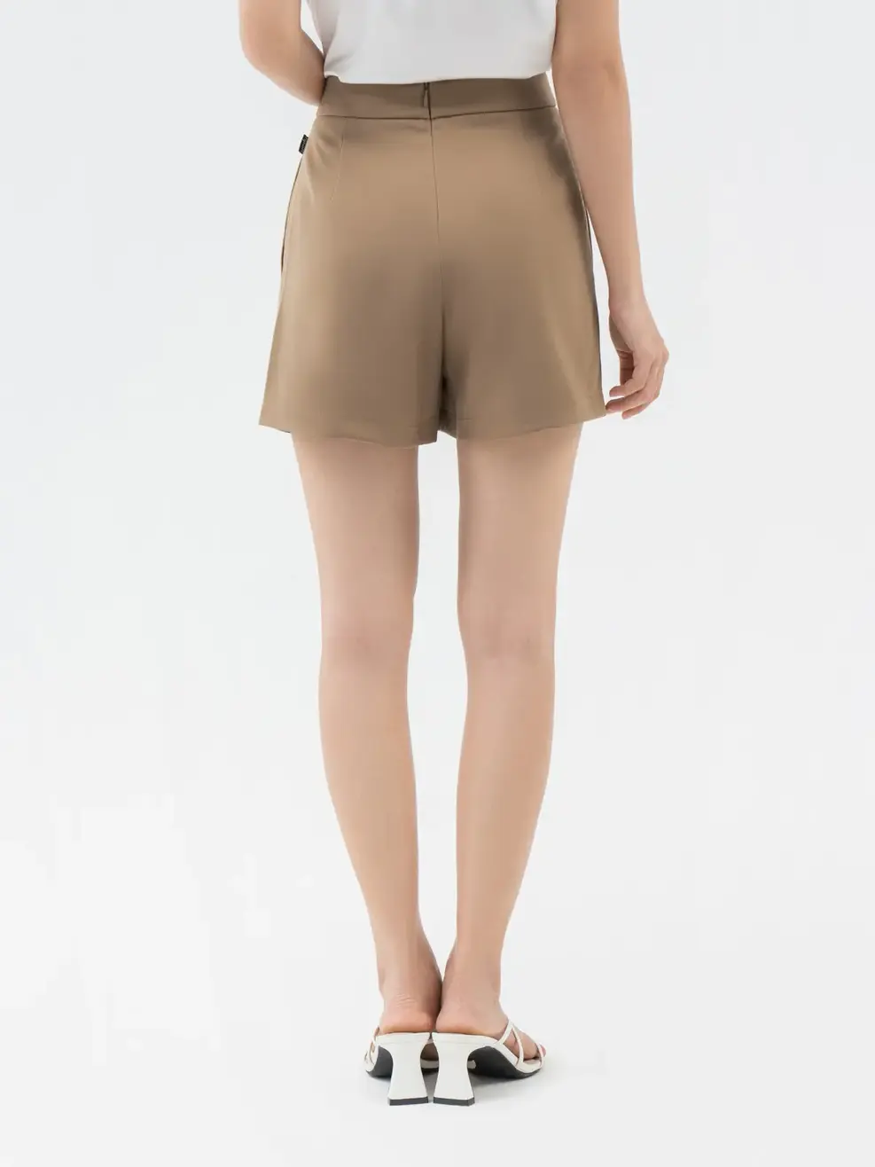 Quần Short Nữ Kèm Mặt Đai - BE CÁT - S