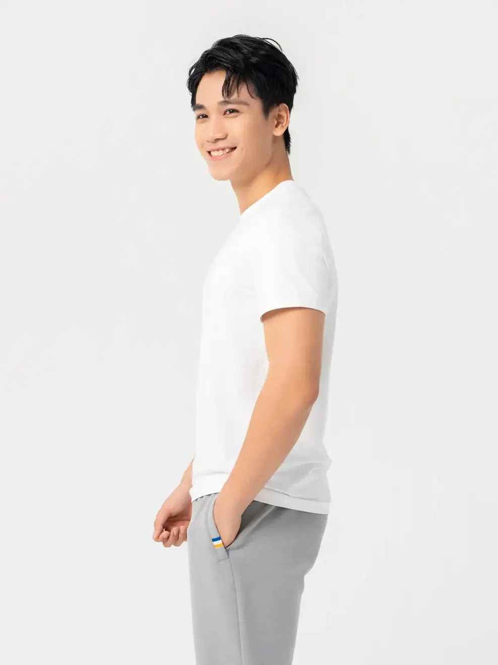 T-shirt Thể Thao Nam In Ngực Athletic - Trắng - L