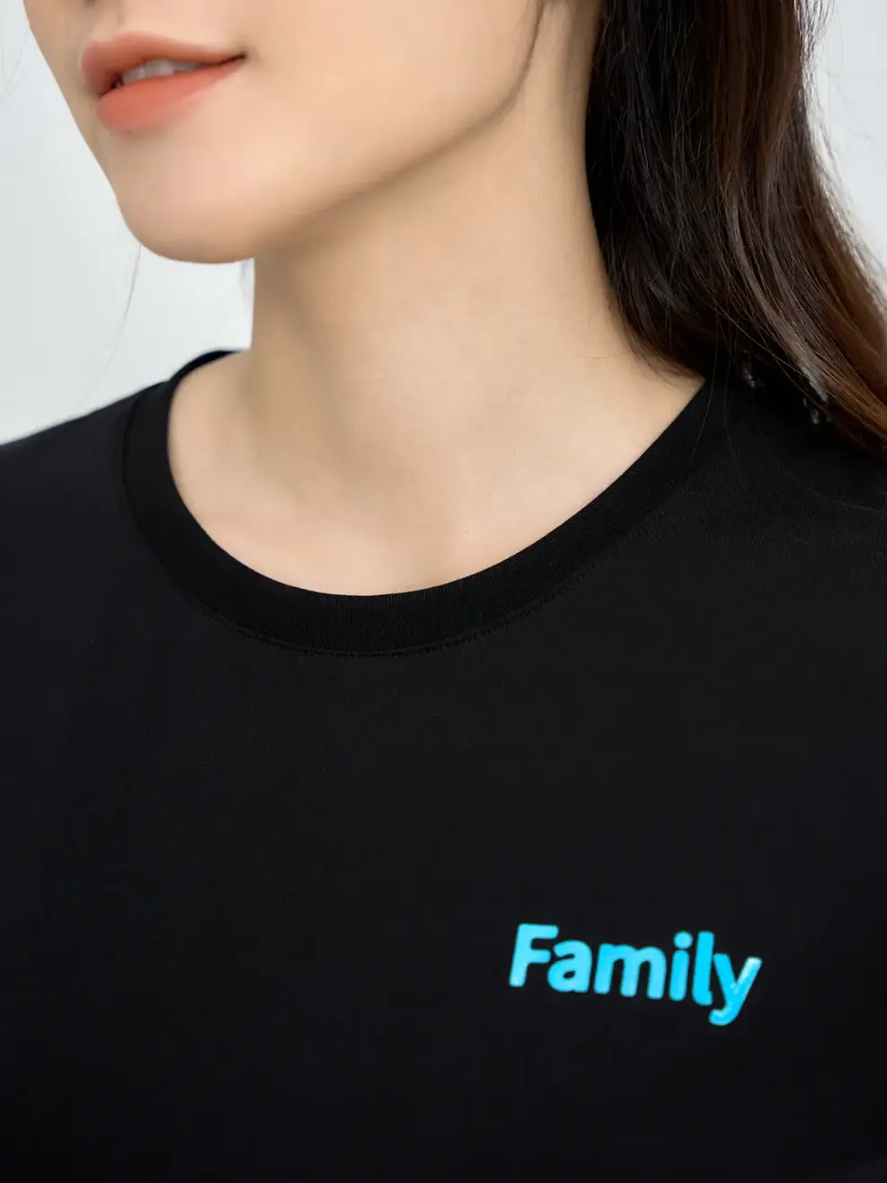 Áo thun nữ family - Đen - XL