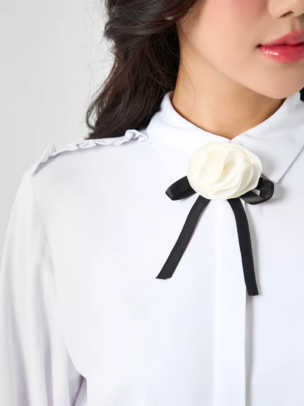 Sơ Mi Dài Tay Nữ Hoa Nơ - Trắng - S