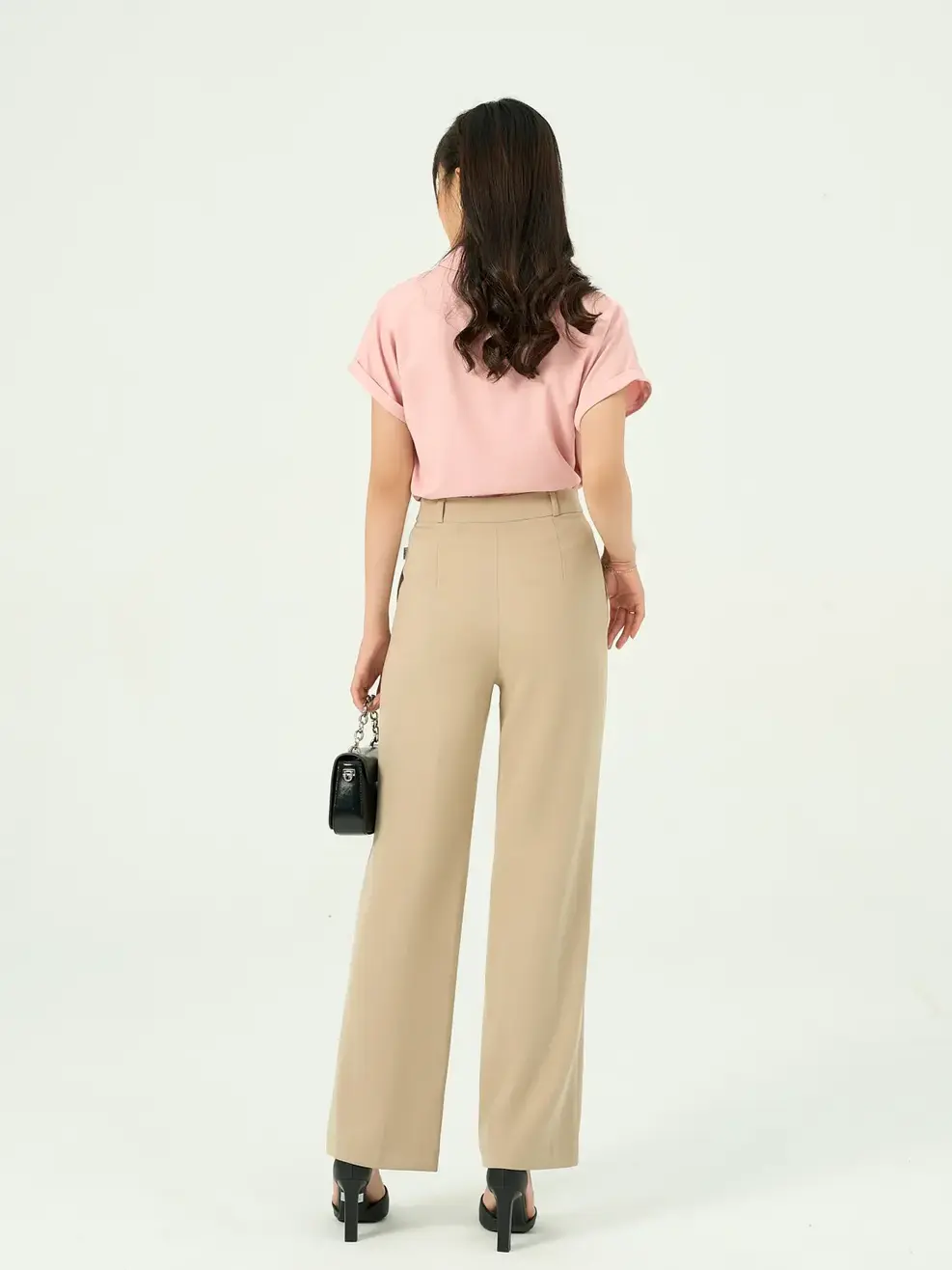 Quần cơ bản xẻ ly - Be - M