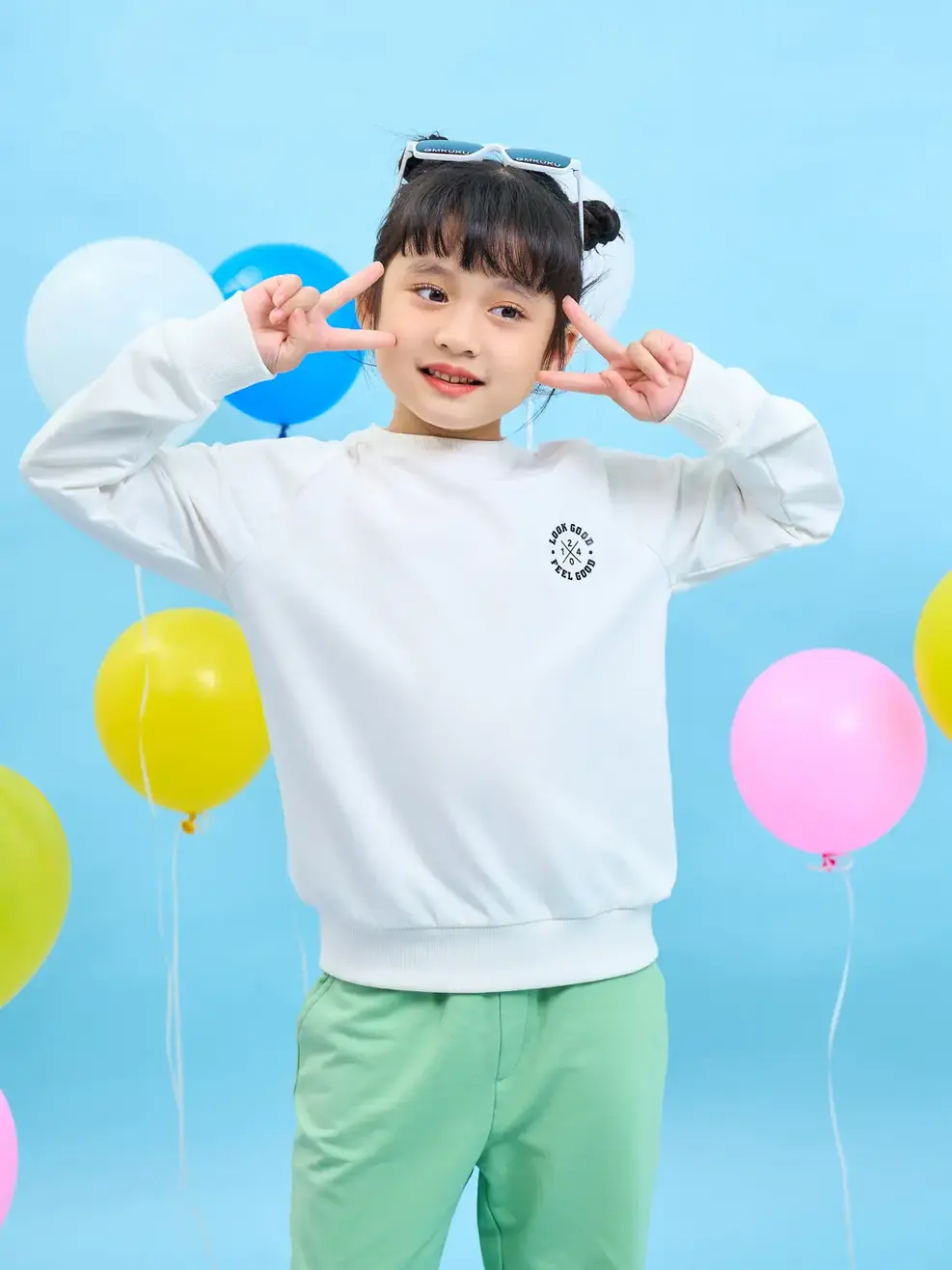 Bộ đồ trẻ em da cá in logo Yody - Trắng Xanh - 2