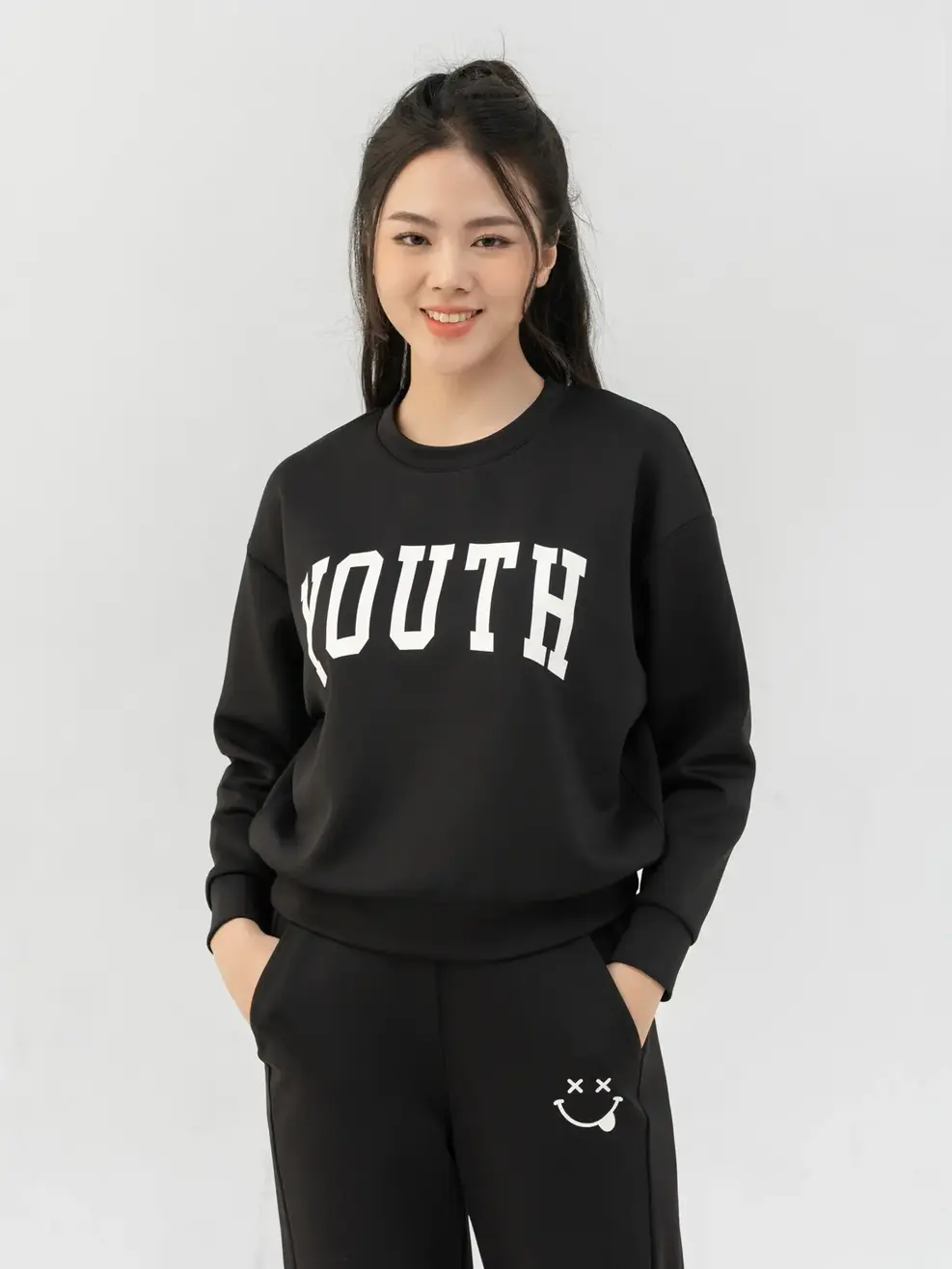 Bộ Đồ Thể Thao Nữ Youth Life - Đen - S