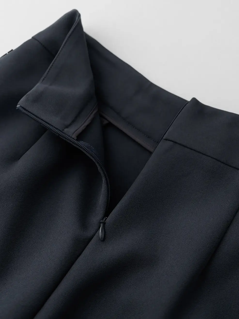 Quần Tây Nữ Suông Đứng Cạp Trang Trí Đai - Ghi Đậm - M