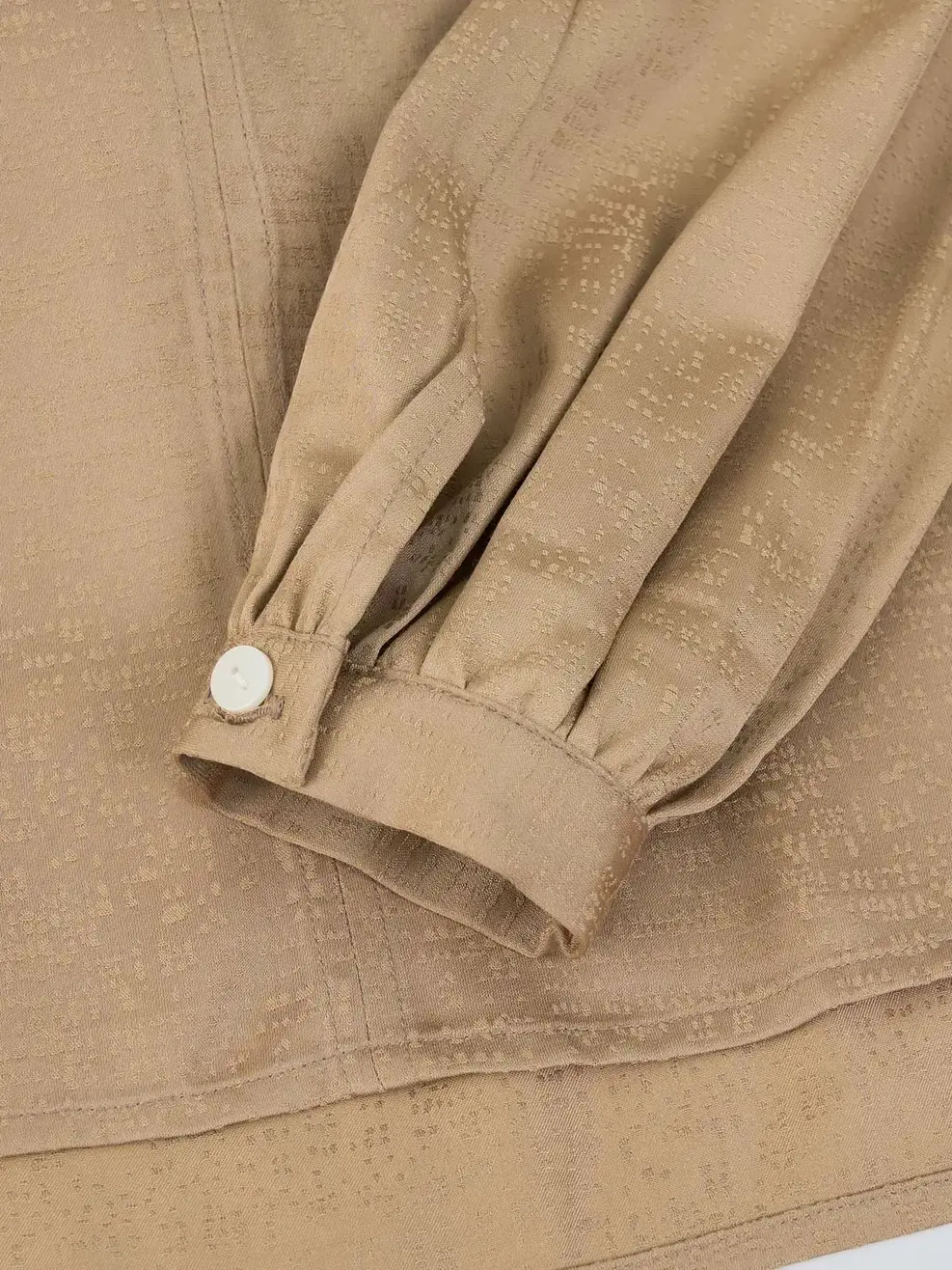 Sơ Mi Dài Tay Nữ Suông Cổ Tim Nhún Vai - Nâu - S