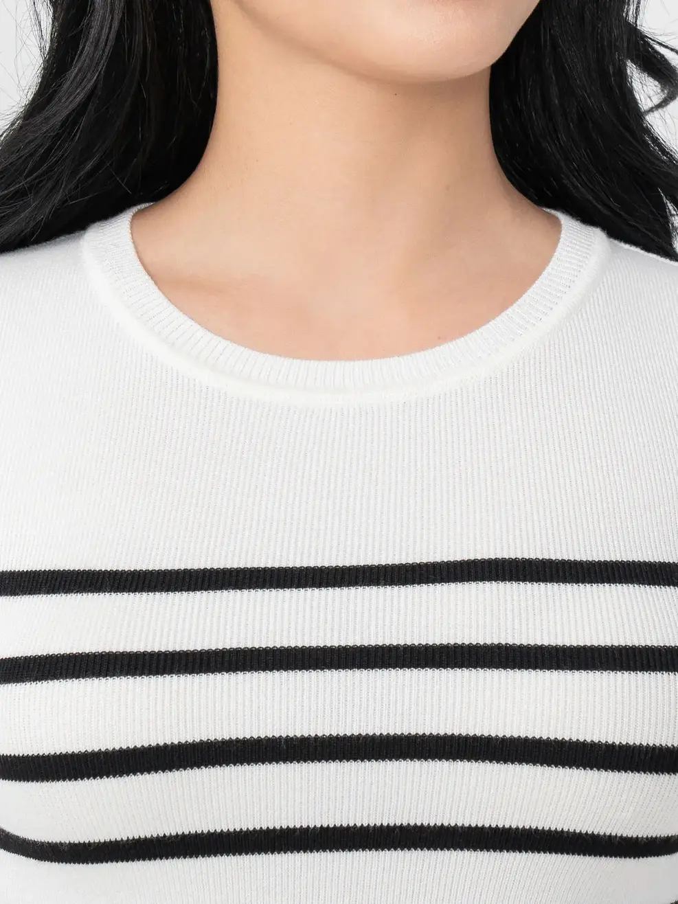 Áo Len Nữ Dáng Ôm Croptop Kẻ - Trắng kẻ đen - S