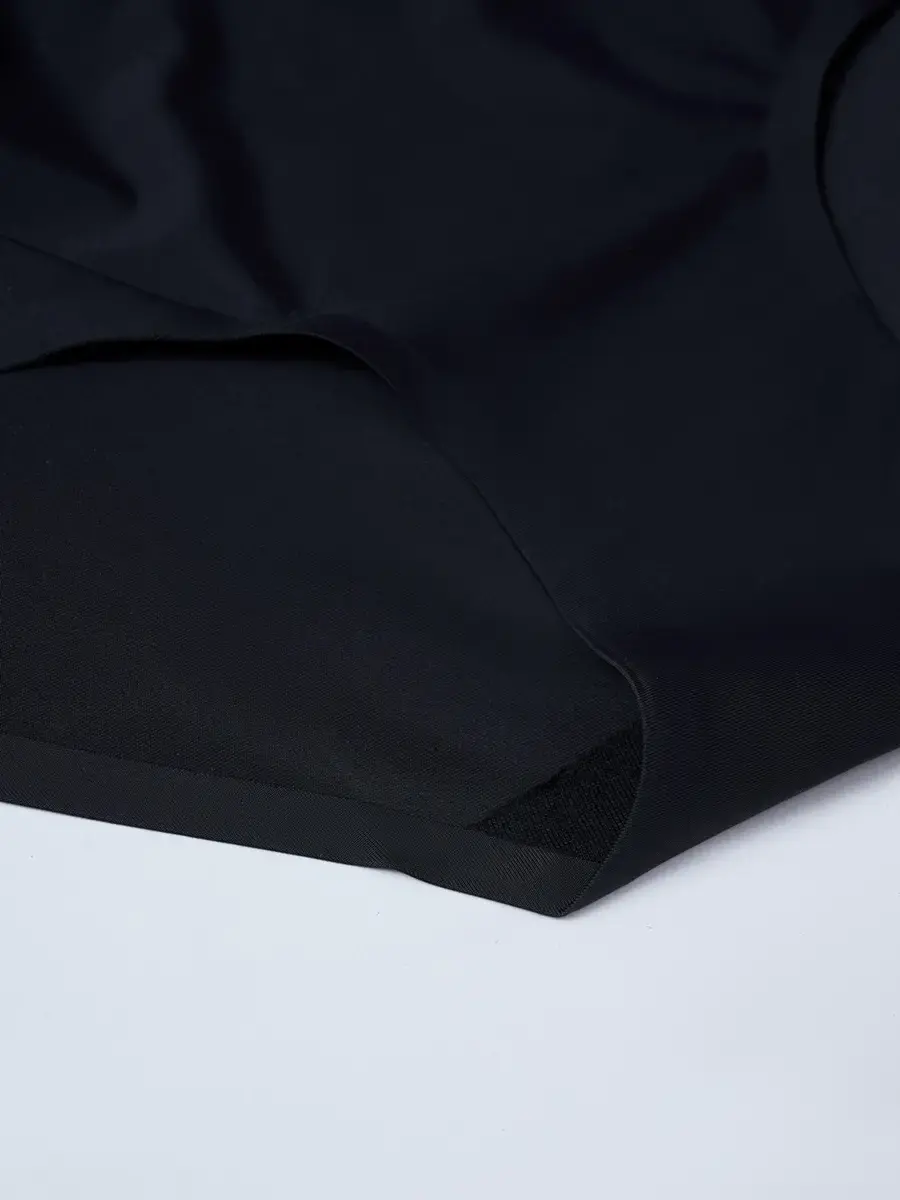 Quần lót nữ tàng hình mềm mịn - Đen - M