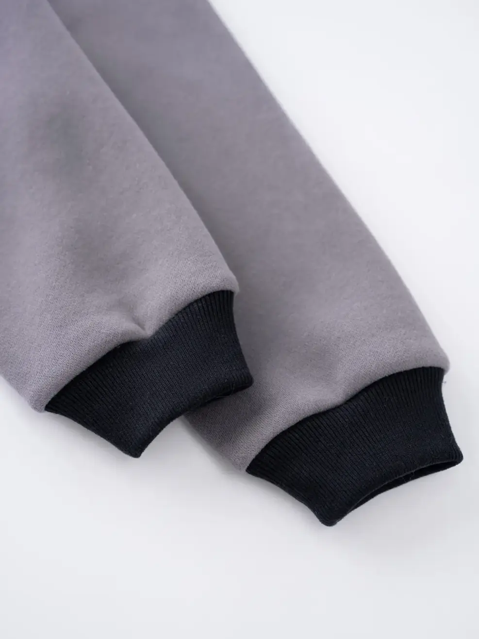 Bộ Đồ Kid Cổ Cao Tay Raglan Phối Màu - ĐEN 002 - 140