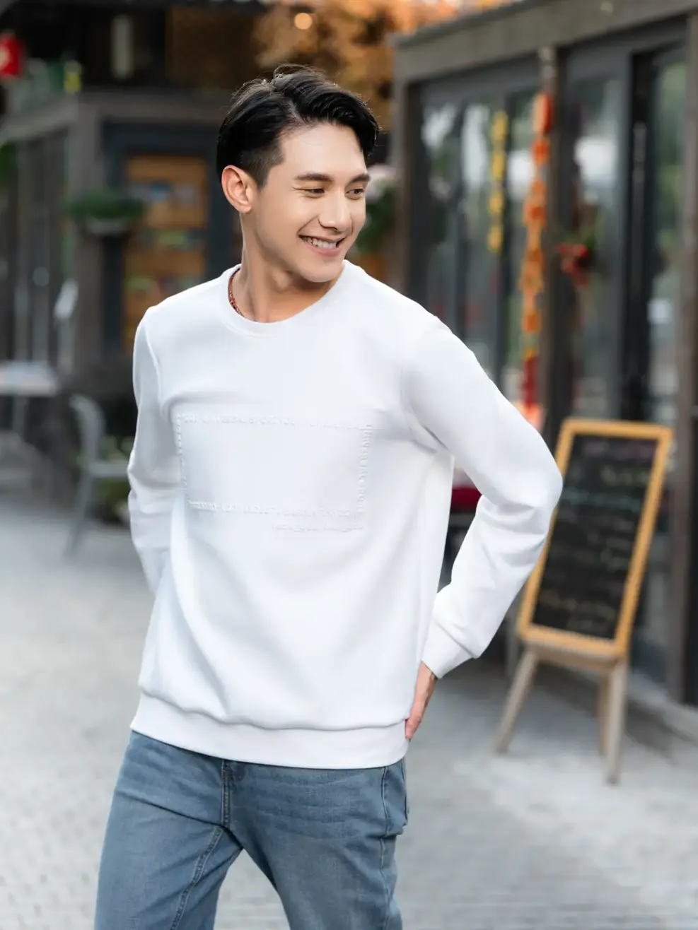 Áo thu đông nam, chất nỉ, ép chữ nổi - Trắng - M