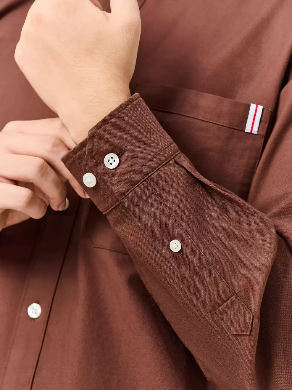 Áo Sơ-mi nam oxford dài tay phối túi - Màu nâu 002 - M