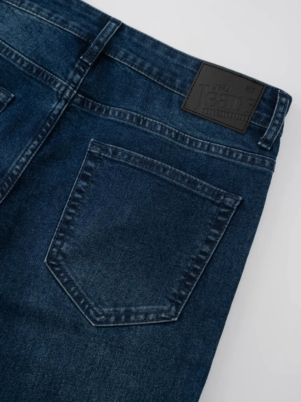 Quần Jeans Nam Regular Can Túi - Màu chàm 001 - 28