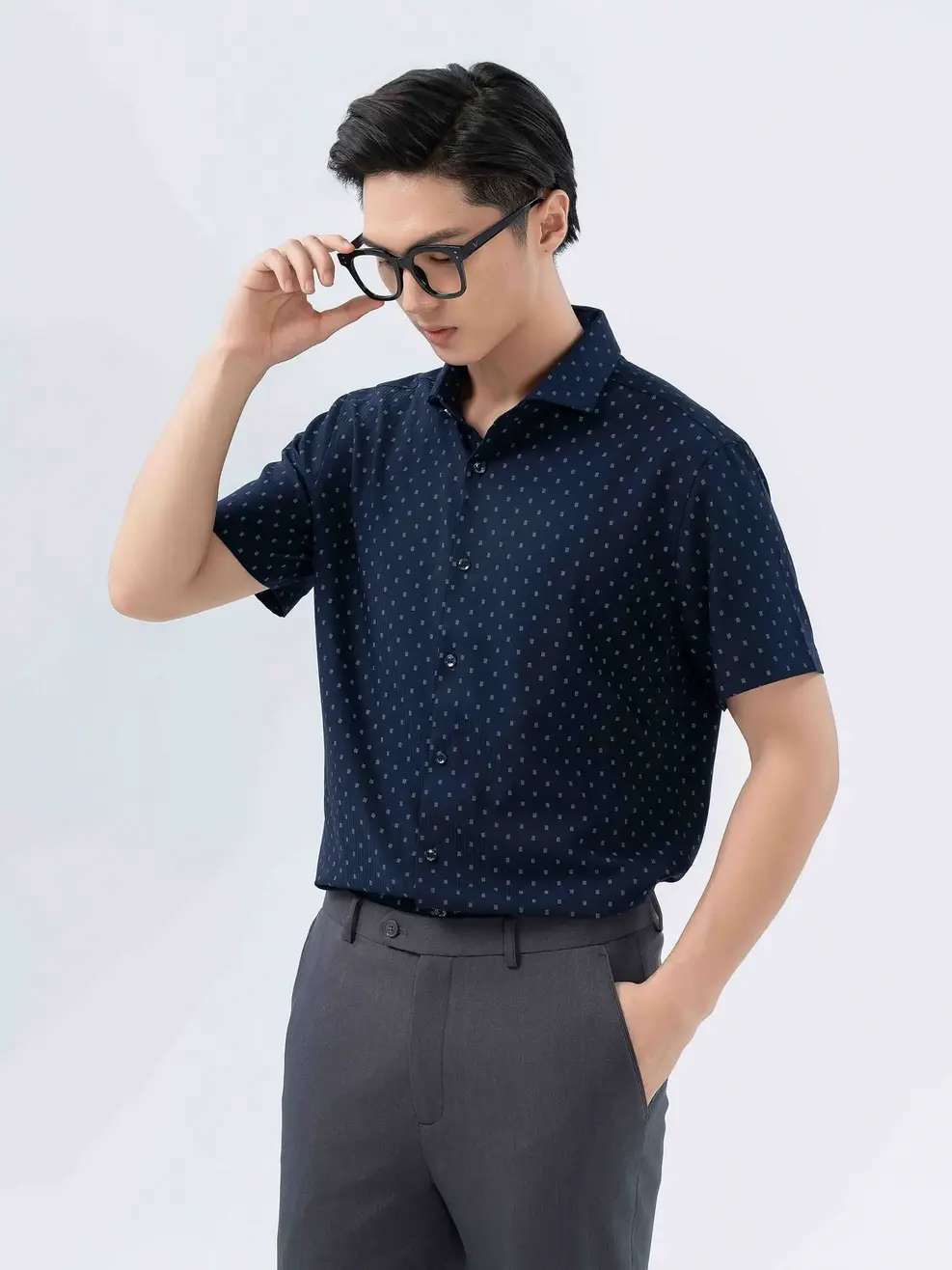 Sơ Mi Nam Cộc Tay Họa Tiết - Tím than - M