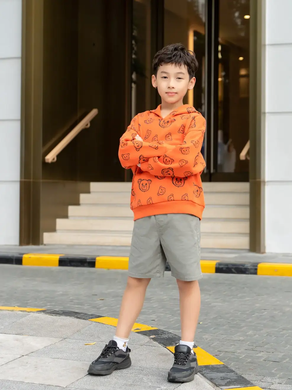 Áo nỉ cào kid in tràn gấu - Đỏ cam - 4