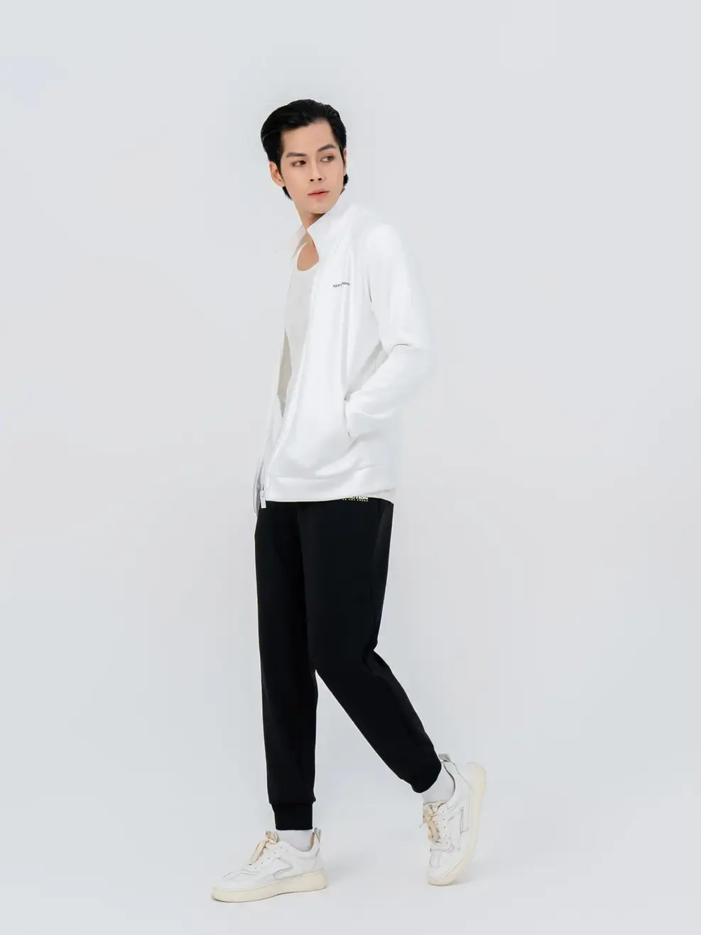 Áo khoác thể thao nam bo gấu  - Trắng - M