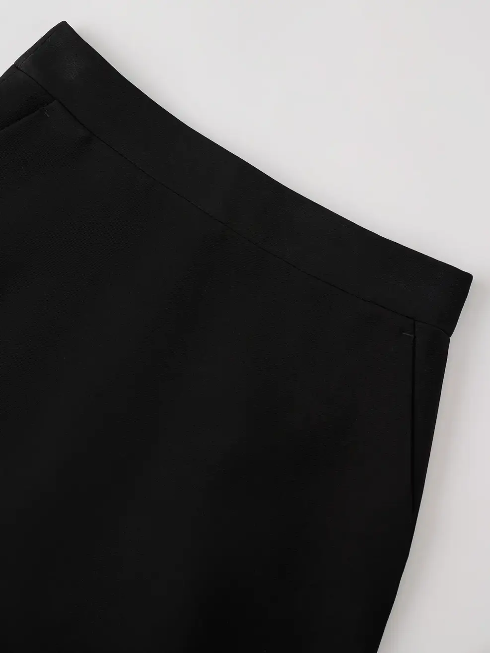 Chân Váy A Line Mini Essential - Đen 001 - S