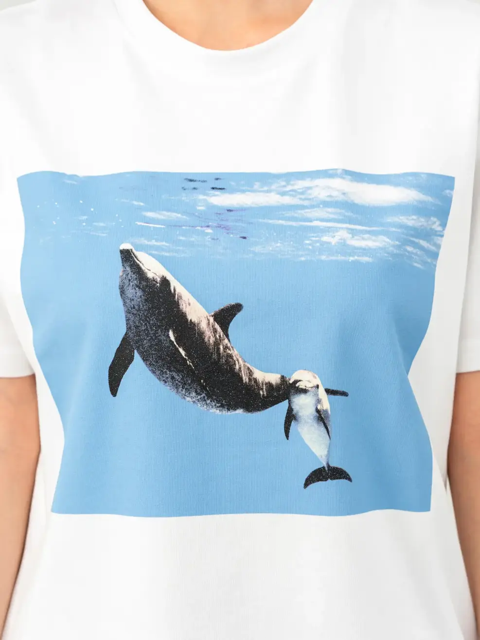 T-shirt Nữ Dáng Rộng In Cá Heo Bột Ngô - Trắng 1 - S