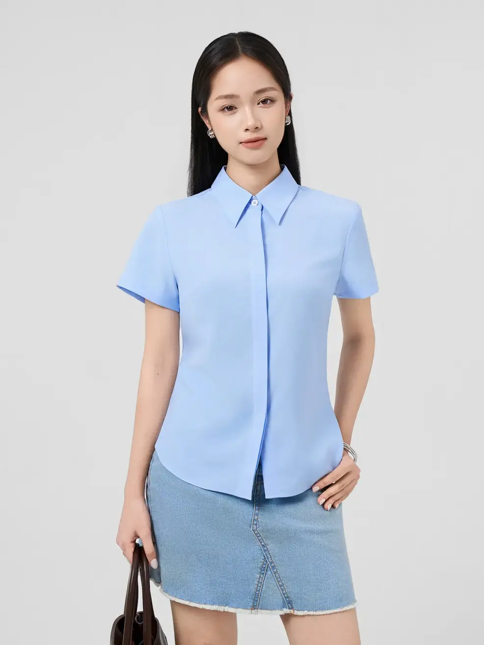 Áo Sơ-mi Ngắn Tay regular fit essential - XANH DA TRỜI 103 - S