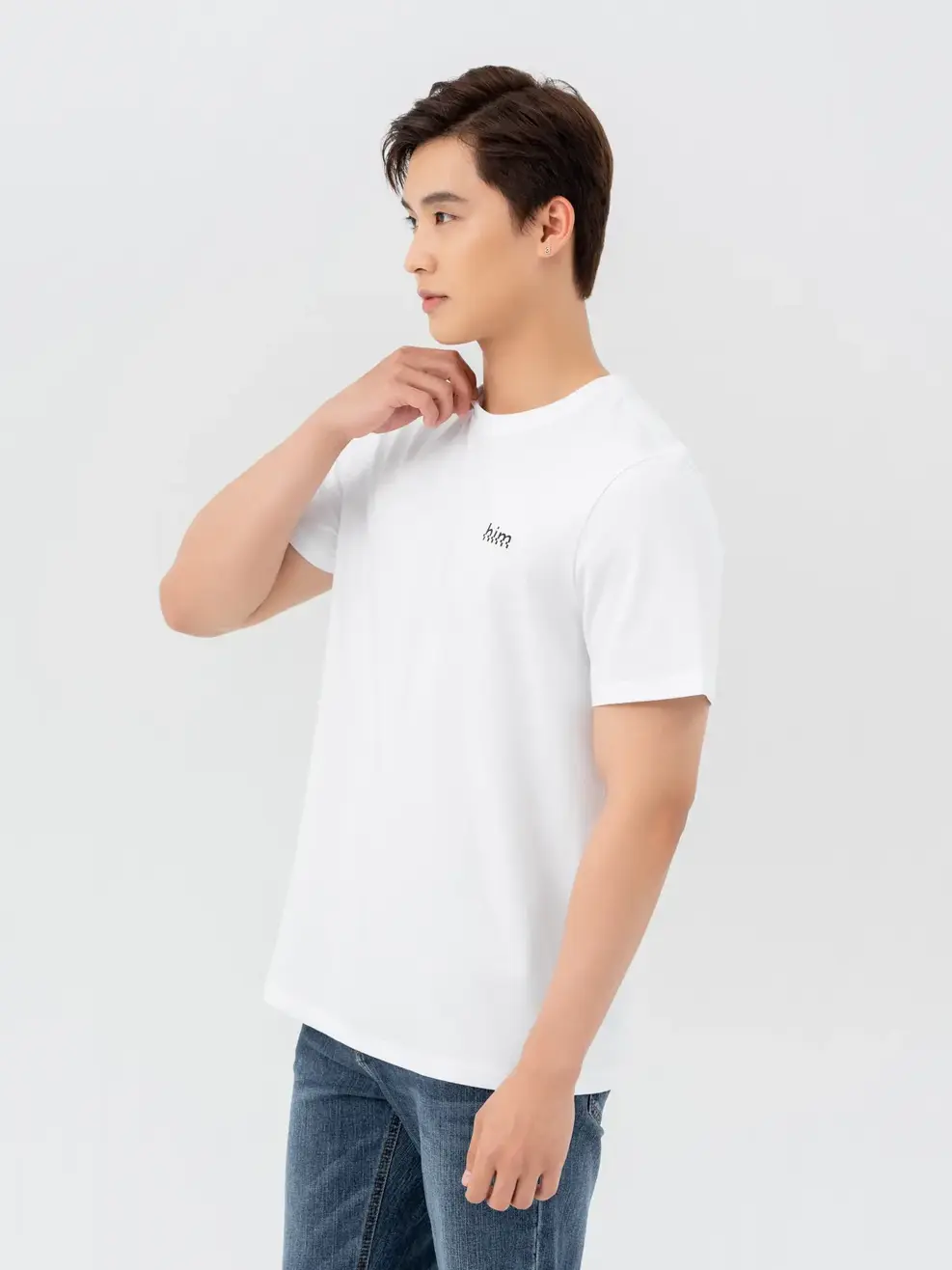 T-shirt Nam In Chứ Him Bột Ngô - Trắng 1 - M