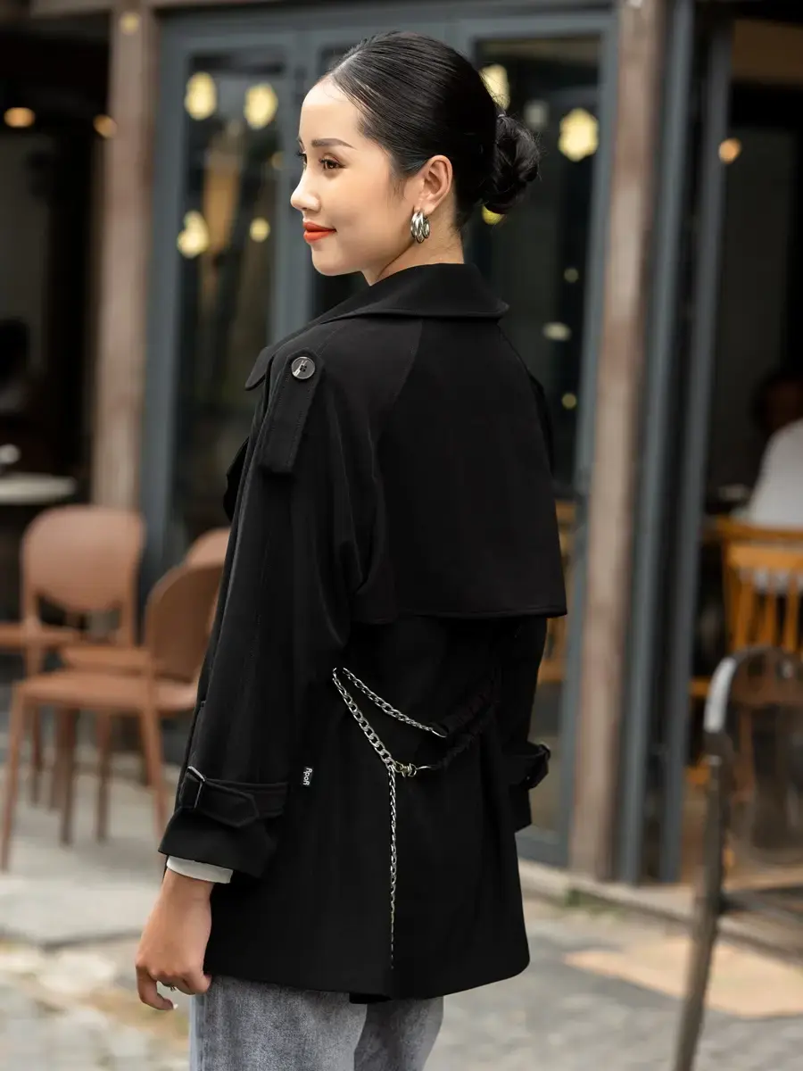 Áo Khoác Ngắn Cá Vai - Đen - S