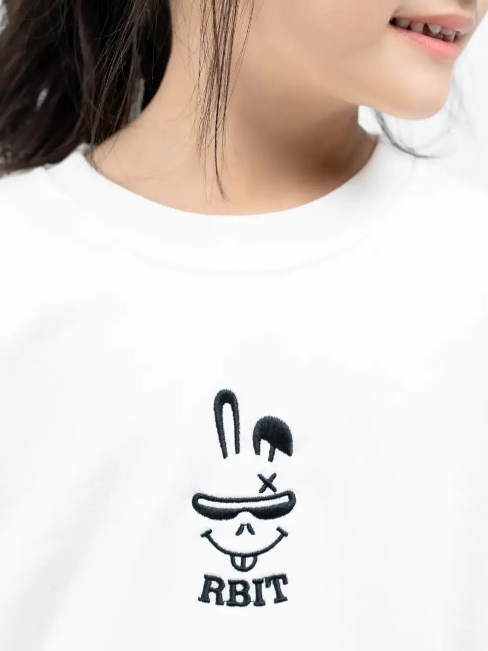 Áo gia đình thêu thỏ - Trắng - 2