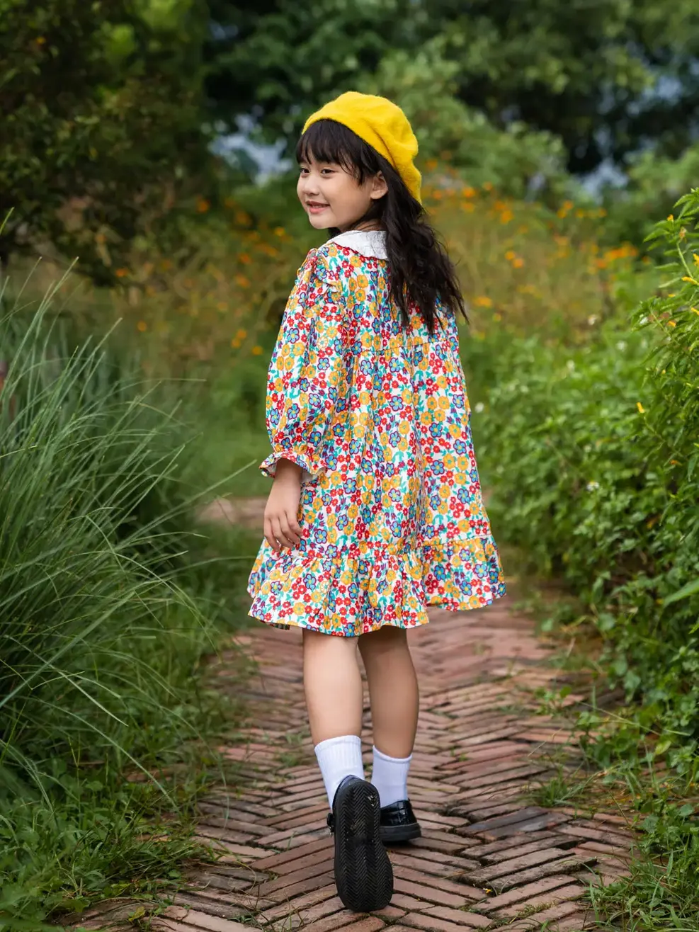 Đầm bé gái cổ bèo - Hoa Vàng