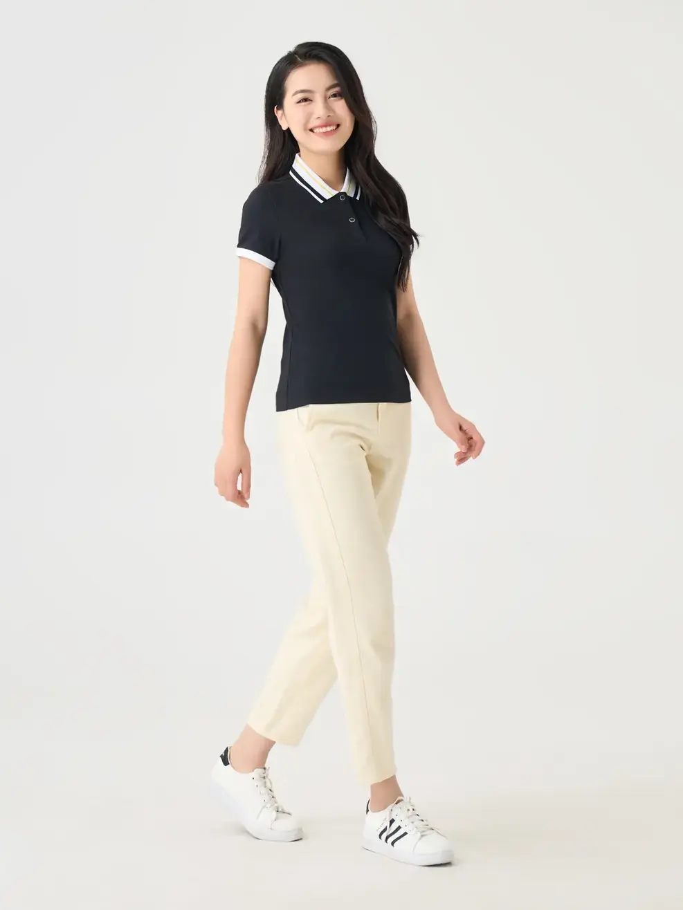 Polo Nữ Cafe Dệt Tổ Ong Phối Bo Nổi Bật - Đen - S