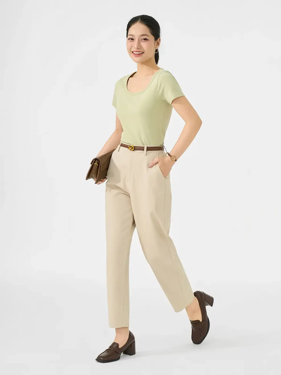 Áo Phông Nữ Slim Fit Cổ Rộng -  Xanh Lá 151 - S