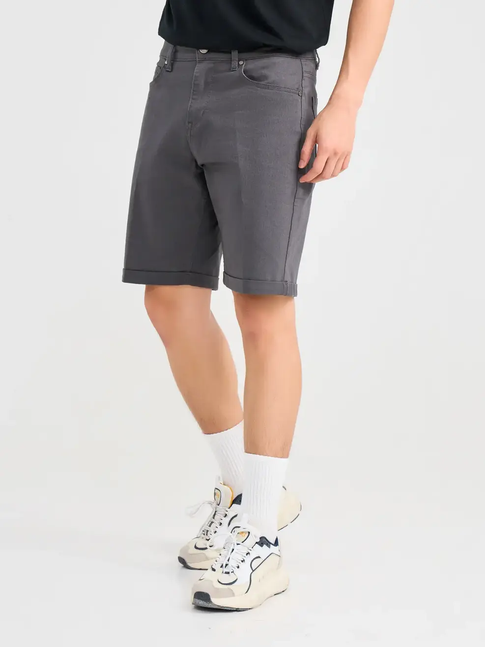 Quần Short Jeans Nam Denim Like Gập Gấu - Ghi Đậm - 28