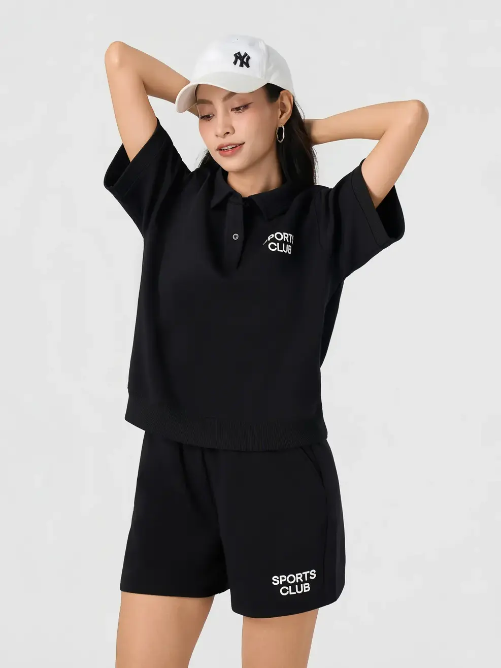 Bộ Đồ Nữ Áo Polo Quần Shorts Sport Club - Đen 001 - S