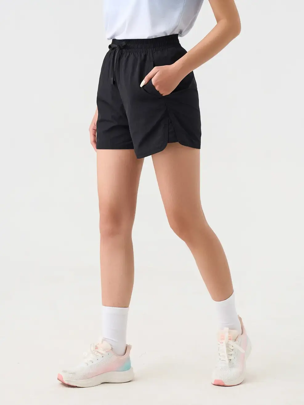 Quần Shorts Nữ thể thao lưng cao vải gió - ĐEN 002 - S