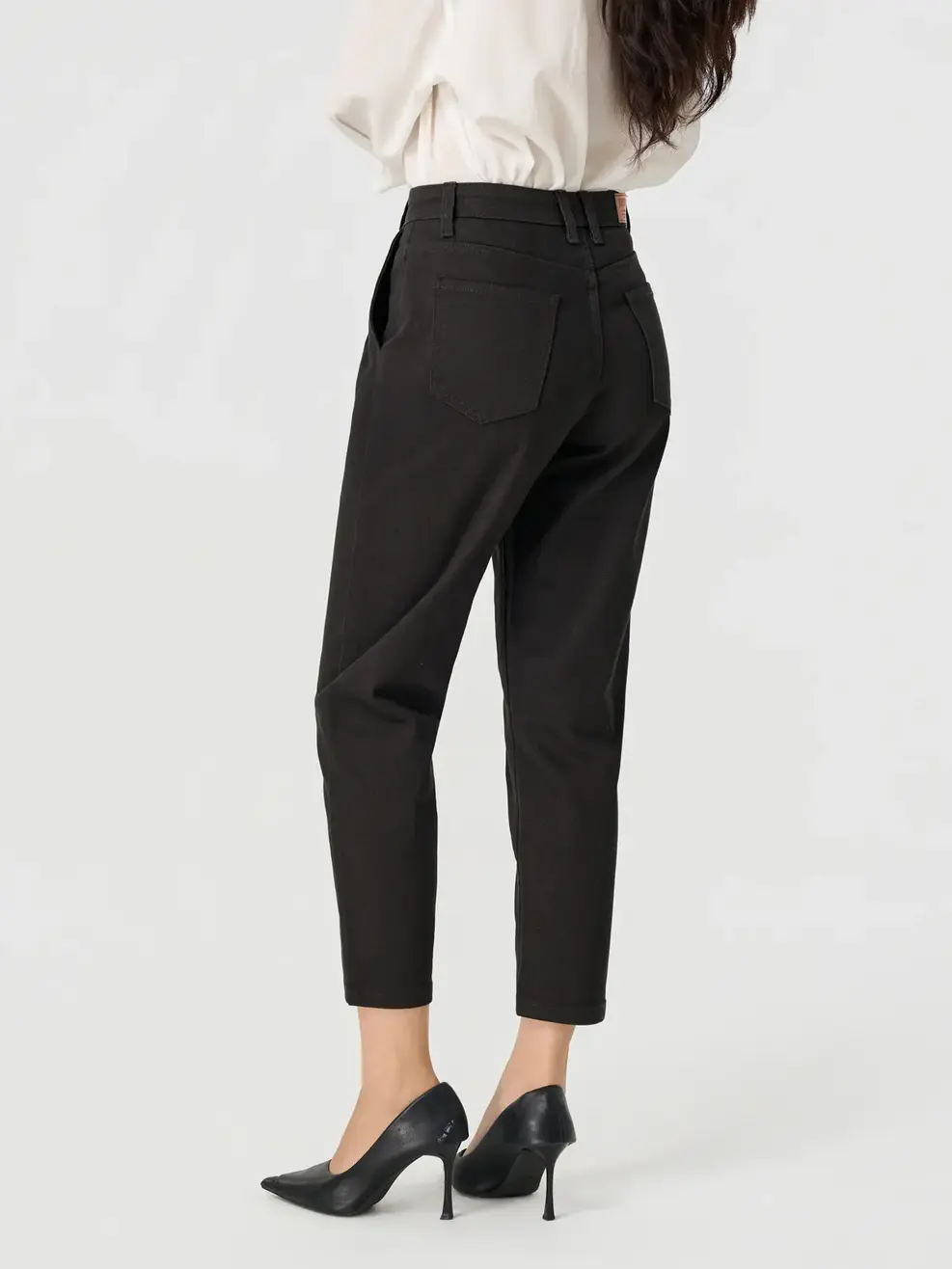 Quần Jeans Nhuộm Màu Baggy Xếp Ly - ĐEN 002 - 26