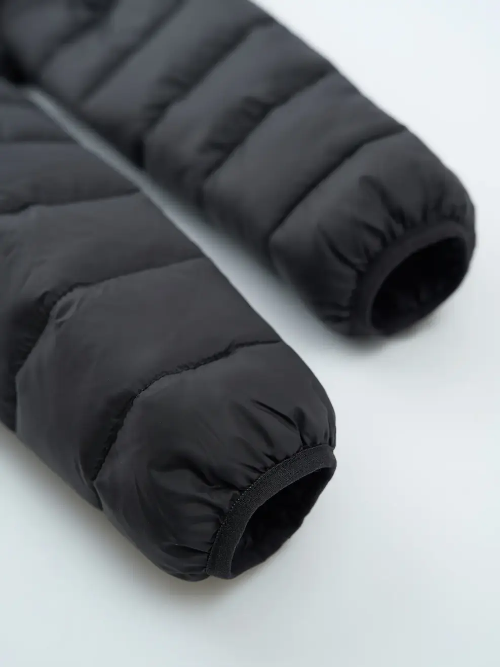 Áo Phao Nữ Gia Đình 4S -  Đen 076 - S