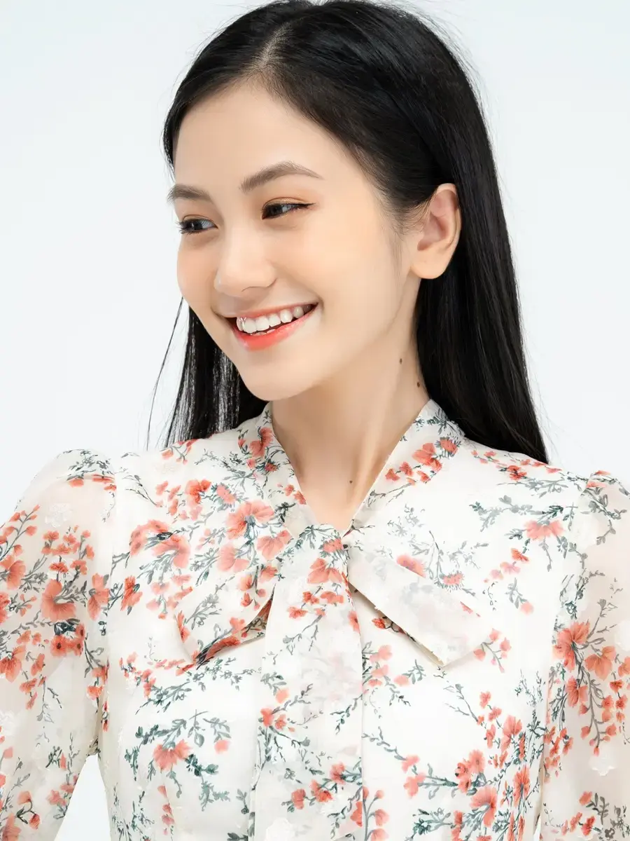 Đầm hoa nhí cổ buộc nơ - Hồng - M