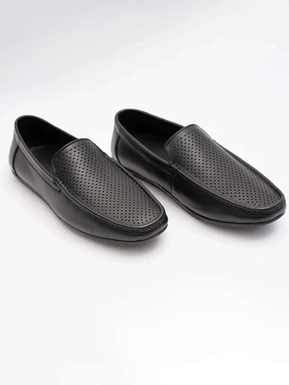 Giày Nam Moccasin Đục Lỗ Da Nappa - Đen - 39