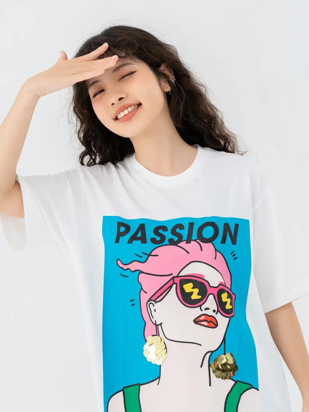T-shirt Nữ Dáng Rộng In Cô Gái Chất Liệu Cotton Usa - Trắng 1 - F