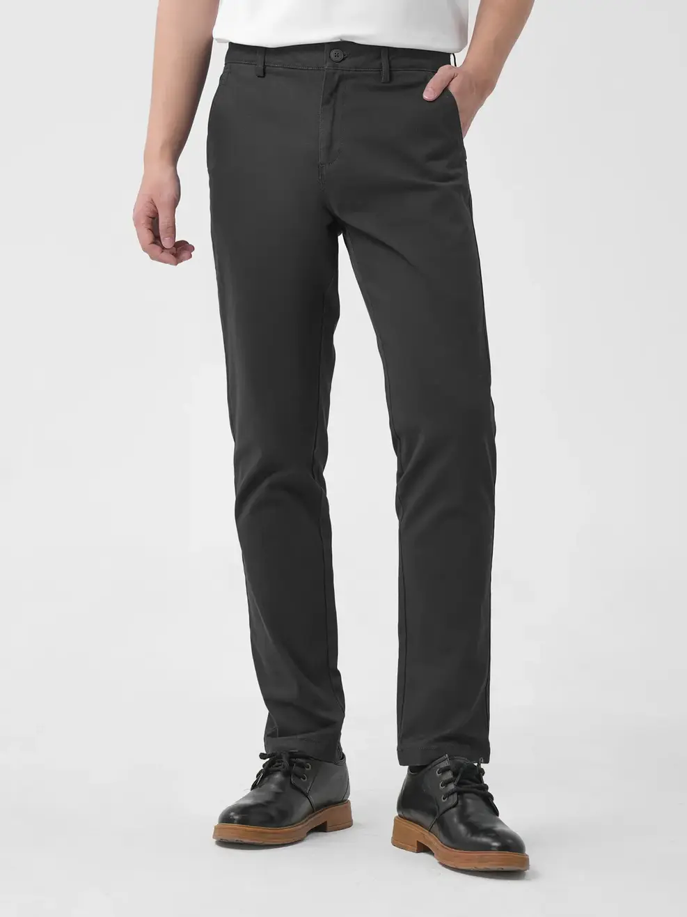 Quần Kaki Nam Slimfit - Đen - 33