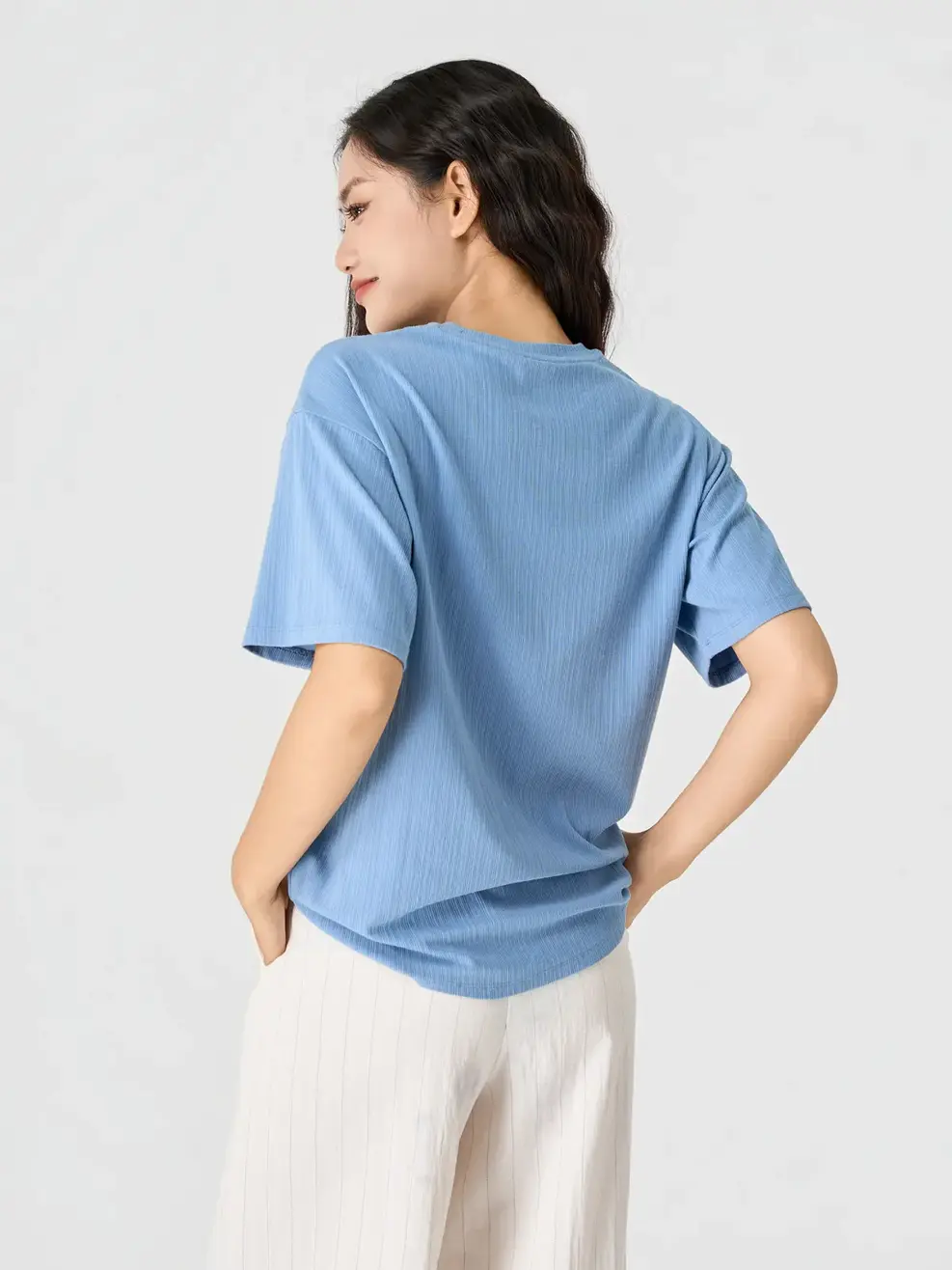 Áo Phông Dáng Suông Túi Ngực - Xanh 036 - S