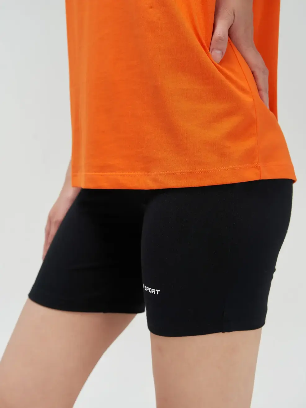 Bộ đồ nữ áo dáng rộng - Cam đen - XL